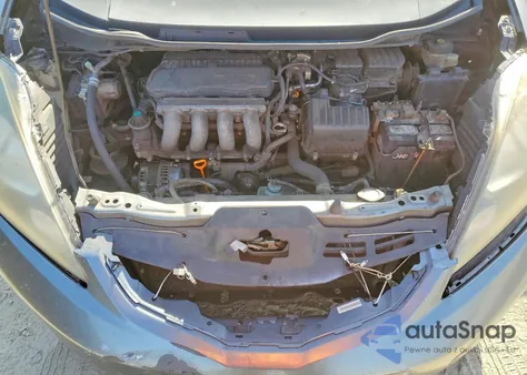 2013 Honda Fit z USA, uszkodzony, nr VIN JHMGE8H30DC081131